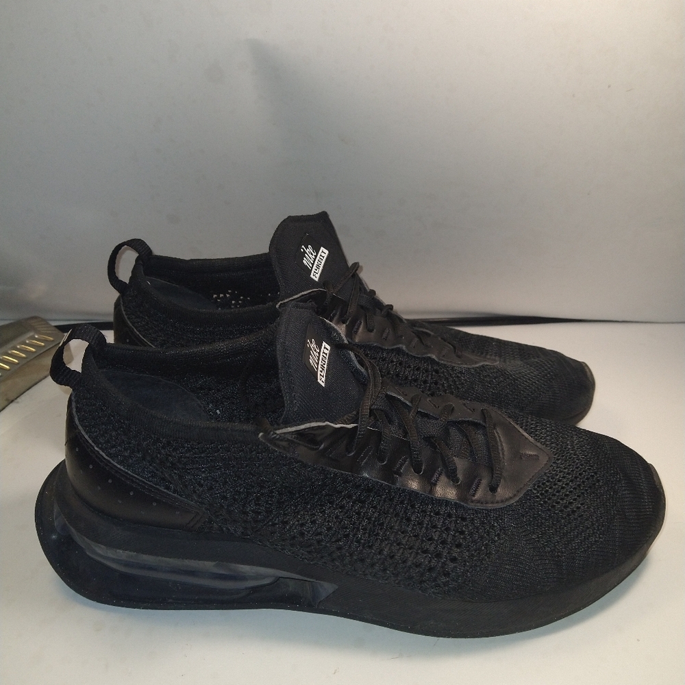 Nike Air Max Flyknit Racer Athletic Running Shoes Sneakers Men's sz 9.